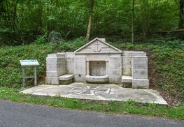 Fontaine "pionier-brunnen" - Saint-Mihiel